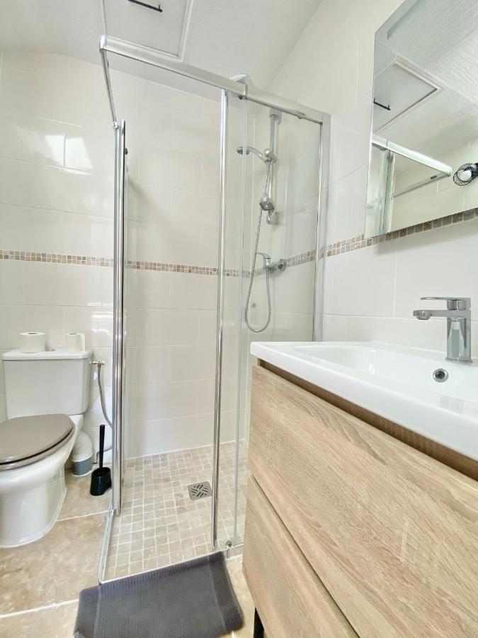 Le St Marc - Theatre De Cornouaille - Wifi - Parking Prive - Entree Autonome Apartment Quimper Bagian luar foto